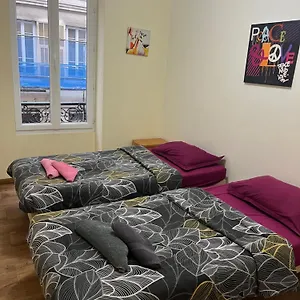 Vandrerhjem Lyonnais, Nice
